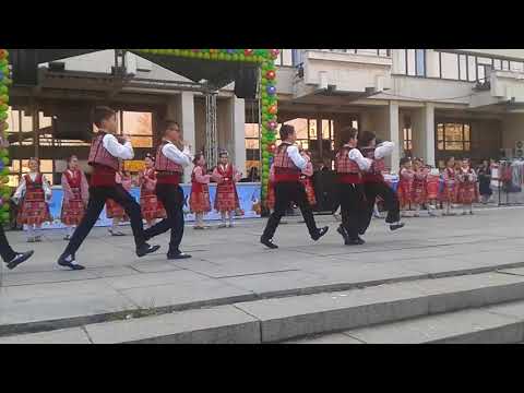 Видео: Великденско хоро 2018 Русе