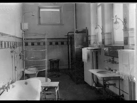 Видео: Лекция «От коммун к коммуналкам» | Илья Утехин