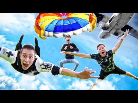 Видео: кто ПОСЛЕДНИЙ ОТКРОЕТ ПАРАШЮТ - ПОЛУЧИТ 500.000 РУБЛЕЙ! ЧЕЛЛЕНДЖ