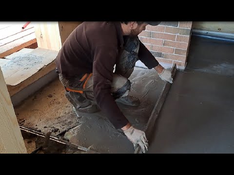 Видео: Заливаю Полы в Бане. Стяжка без маяков и с маяками