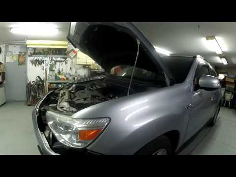 Видео: Митцубиси ASX - как снять передний бампер?