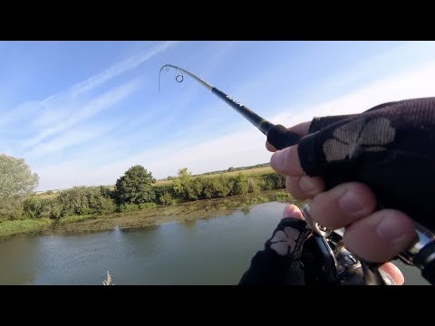 Видео: Рыбалка на реке Пьяна. Лето 2019. СПИННИНГ ПРОТИВ ФИДЕРА!