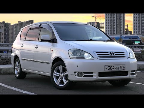 Видео: Обзор Toyota Ipsum 2001. Автомобиль в продаже в Красноярске!