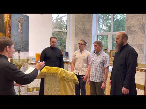 Видео: ДОСТОЙНО ЕСТЬ- распев царя Феодора.