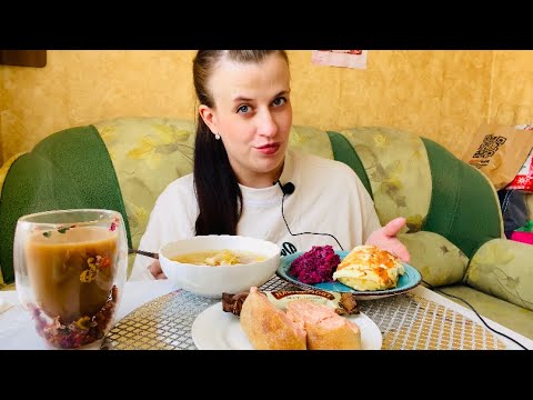 Видео: МУКБАНГ СУП С КУРИЦЕЙ/ КУРИЦА С АНАНАСОМ И КАБАЧКОМ/ СВЕКЛА С СЫРОМ/ ЧИАБАТТА С КРЕВЕТКАМИ #mukbang