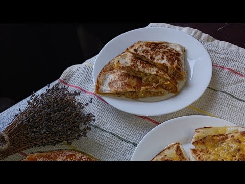 Видео: Готовлю свежий салат на ужин и общаемся☺️