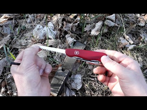 Видео: Нож Victorinox Outrider - мой надёжный помощник. Опыт эксплуатации