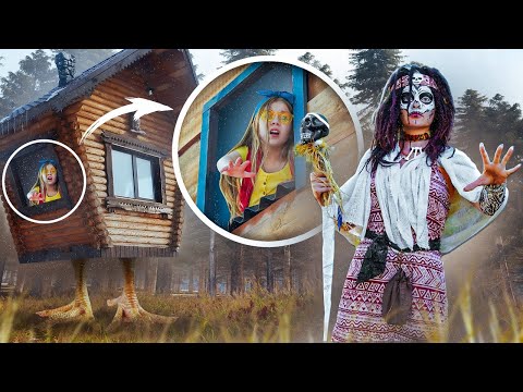 Видео: ДОМИК ВЕДЬМЫ на ДЕРЕВЕ! Баба Яга по-американски! Настоящая ВЕДЬМА СХВАТИЛА нас! Лагерь блогеров!