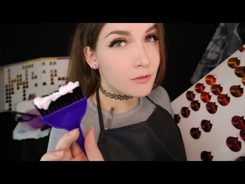 Видео: АСМР Парикмахер [Красим волосы] 💇✂ ASMR Hairdresser [Hair Dye]