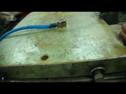 Видео: Смазка подшипников шпинделя станка 1М61 от маслонасосной станции