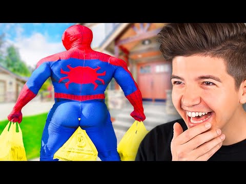 Видео: ЭКСТРЕМАЛЬНЫЙ челлендж «Попробуй НЕ засмеяться»!