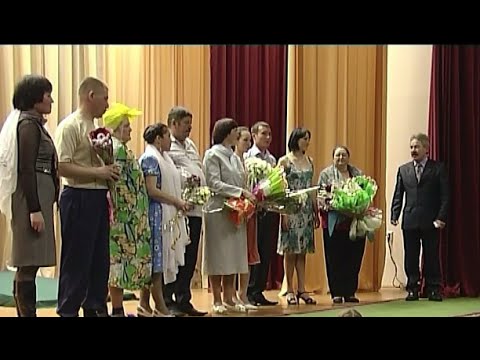 Видео: "Яшьлек белән очрашу"(театр на татарском языке) Нәдер авылы "Илһам"халык театры 2011ел