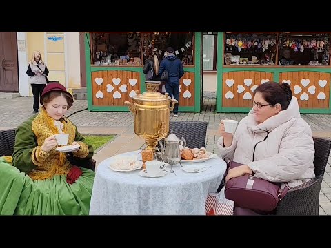 Видео: Праздник в центре. Гуляю у водохранилища. Болталка про покупку квартиры.