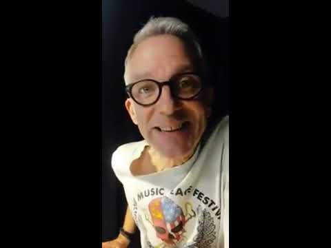 Видео: #СидиДома | "Карантин клуб" Василий Стрельников  17.04.2020 "Закулисье" Live