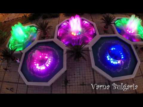 Видео: Beautiful glowing fountains of Varna - Красиви светещи шадравани от Варна