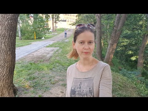 Видео: Истории из жизни: Большая разница в возрасте. Её стал раздражать старый богатый пердун.