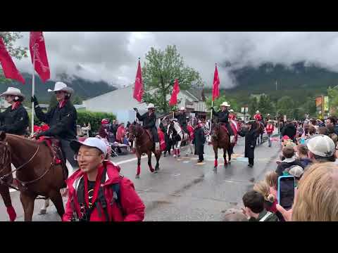 Видео: День Канады в городе Кенмор (Canmore AB) 1 июля 2024 г.