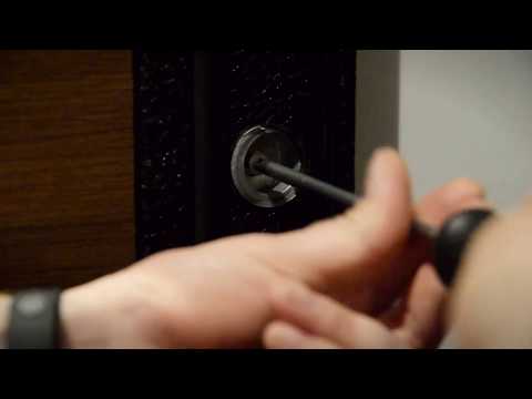 Видео: Замок входной двери. Проблема с эксцентриком и её признаки. Замена эксцентрика двери.