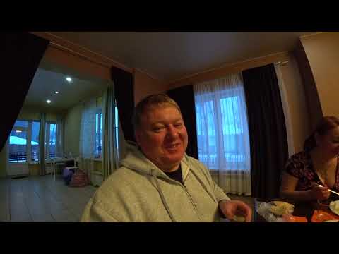 Видео: С друзьями на коттедже\ День рождения Лены ч.2