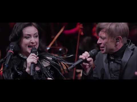 Видео: Тамара Гвердцители/Би-2. Горизонт событий с оркестром (LIVE @ Crocus City Hall, 17.05.2019)