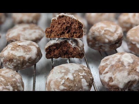 Видео: Шоколадні ПРЯНИКИ на Кефірі або Ряжанці! Домашній ПРОСТИЙ РЕЦЕПТ! / Chocolate GINGERBREADS on Kefir!