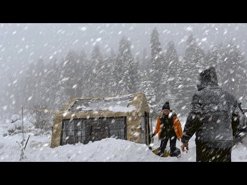 Видео: ПАЛАТОЧНЫЙ ЛАГЕРЬ С ПЕЧЬЮ В СИЛЬНОМ СНЕГУ | Мы в затруднительном положении @ 365GunDogadayiz