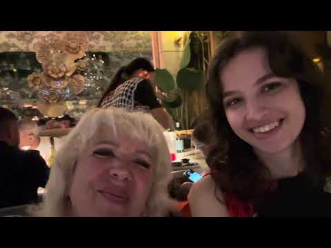 Видео: Маями🌴 🎉 Семейное торжество в Майами | Ресторан Mia у океана🎉