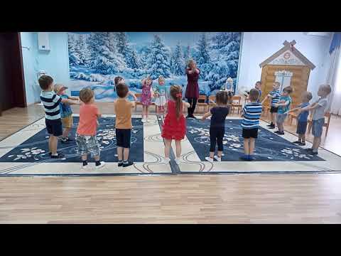 Видео: Хоровод "Весенняя полечка"