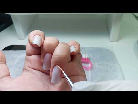 Видео: Делаю наращивание ногтей себе.... 💅