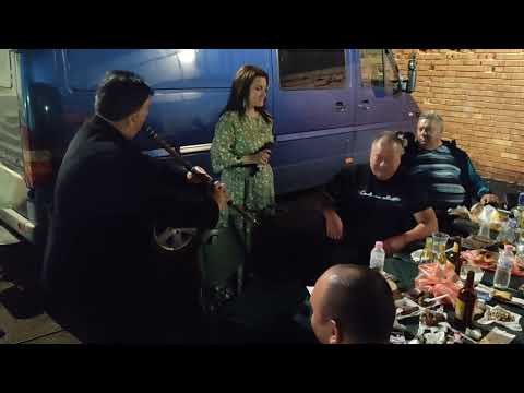 Видео: Стоян циганче думаше и Стоян из бахча ходеше - Галя Гильова 