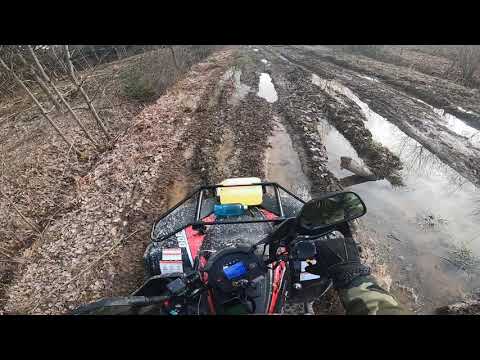 Видео: Linhai 300 4x4 и грязь