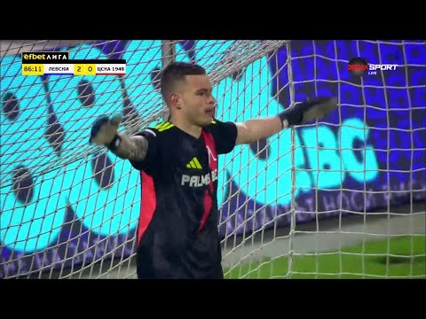 Видео: Първата спасена дузпа на 🇧🇬 Светослав Вуцов 🇧🇬 за 🔵Левски🔵 | 🔵Левски🔵 - 🔴ЦСКА 1948🔴 2:0 (03.04.2025)
