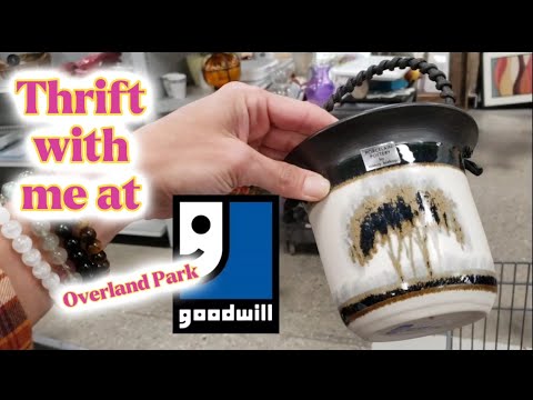 Видео: ХУДОЖЕСТВЕННАЯ КЕРАМИКА в GOODWILL!!