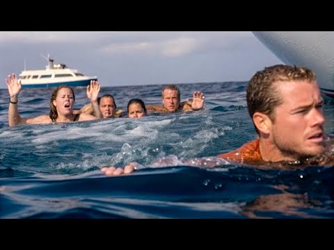 Видео: Шестеро друзей прыгнули в ОКЕАН, но забыли спустить лестницу с яхты