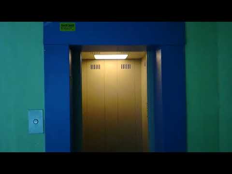 Видео: (053) Лифт КМЗ (2008 г.) V=1 м/с, Q=400 кг.