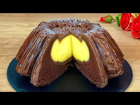 Видео: У вас нет времени испечь торт? Шоколадный торт за считанные минуты!