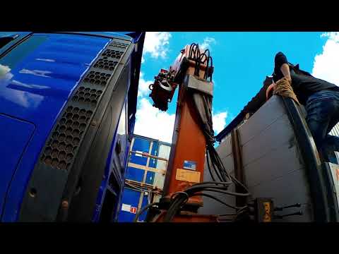 Видео: На пределе. Вытаскиваю бытовку через второй этаж.Заезжаем на стройку, работа кипит!