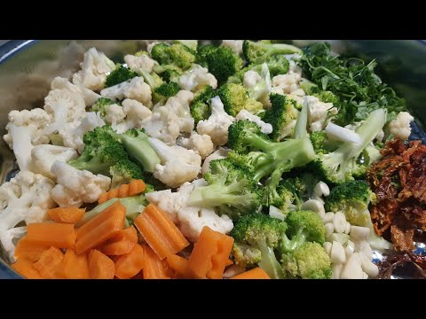Видео: Зимние соленья с брокколи и цветной капустой! Рецепт зимнего соленья! Как приготовить зимние соленья