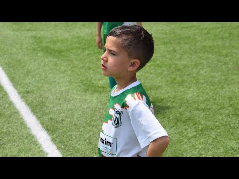 Видео: D.Cholakov 6 years old - Родопа (Смолян)