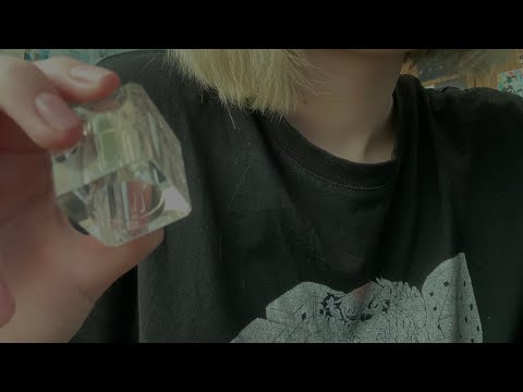 Видео: ▶ асмр неразборчивый шёпот. эффект наушников.