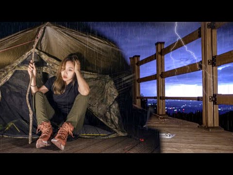 Видео: Когда я узнал, что оставил палаточный столб на вершине горы во время грозы / ланч-бокс /