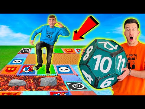 Видео: ИГРАЕМ ГИГАНТСКА НАСТОЛНА ИГРА В РЕАЛНИЯ ЖИВОТ... ОТНОВО!