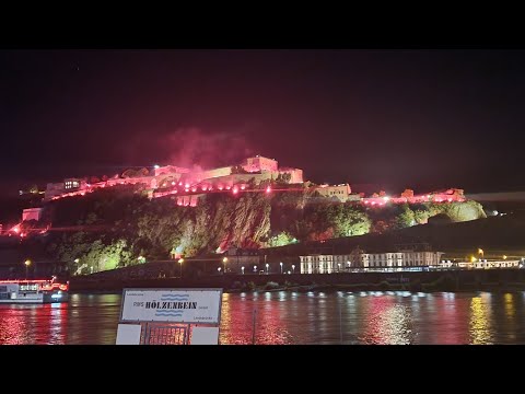 Видео: Живот в Германия: Много бира,скара и за финал пирошоу /Заря/ в Кобленц