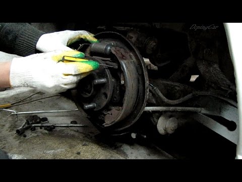 Видео: Как настроить задние тормозные колодки, чтоб тормозили одновременно в Ford