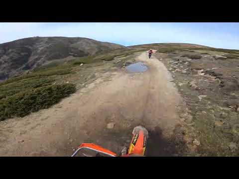 Видео: до връх Ботев