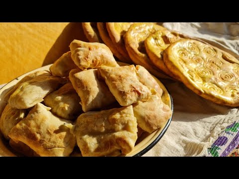 Видео: Qovoqli tandir somsa vaa qovoqli non/ Тыквенные сомса и хлеб на тандыре