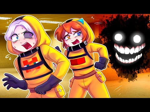 Видео: 😨 Майнкрафт но Мы ЗАСТРЯЛИ В ЗАКУЛИСЬЕ! Minecraft Backrooms