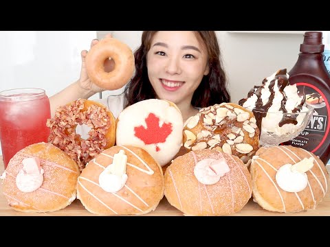 Видео: SUB) ASMR Krispy Kreme Пончик Мукбанг 🍩 Сливочные пончики Шоколад Десерты Хлеб Пончик Кленовый сироп