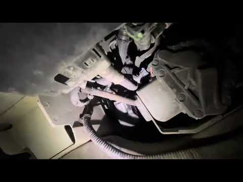 Видео: Как проверить/диагностировать топливный насос и реле топливного насоса Ford Transit