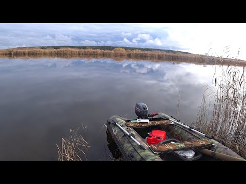 Видео: Осенняя рыбалка в дельтах рек Ик и Мензеля / Обкатка лодочного мотора BAIKAL 9.9  (15)